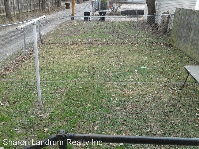 Building Photo - 1 br, 1 bath House - 2709 Rodman St