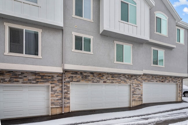 Foto del edificio - 1027 E 1060 S