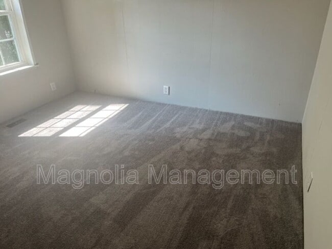 Building Photo - 116 Wester Ave