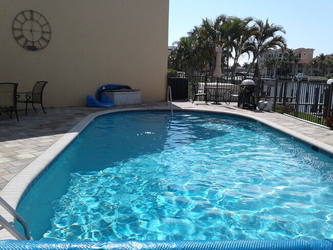 Community Pool - 3221 White Ibis Ct