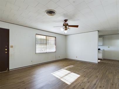 Building Photo - "Cozy 1-Bedroom Retreat in Fredericksburg ...