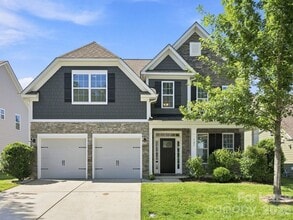 Building Photo - 127 Tomahawk Drive