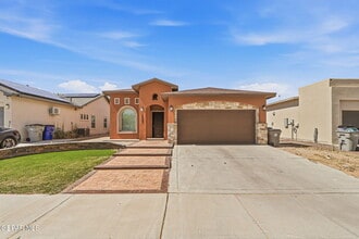 Building Photo - 14925 Tierra Mirage Ave