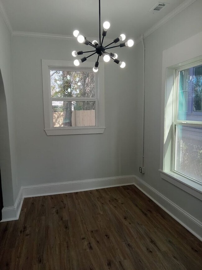 Building Photo - BEAUTIFUL  2 STORY-FULLY RENOVATED BRICK H...