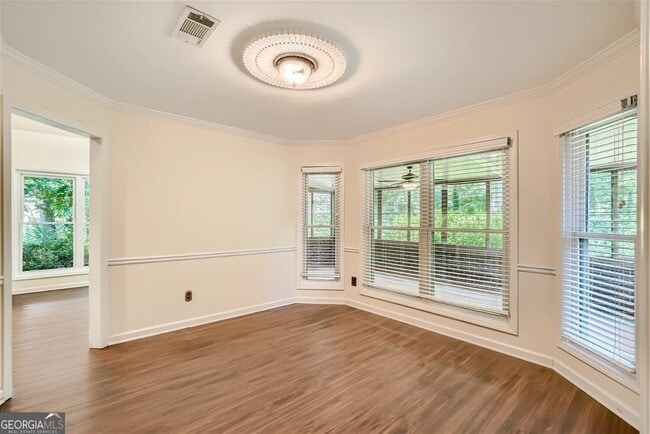 Building Photo - 5635 Bridle Glen Dr