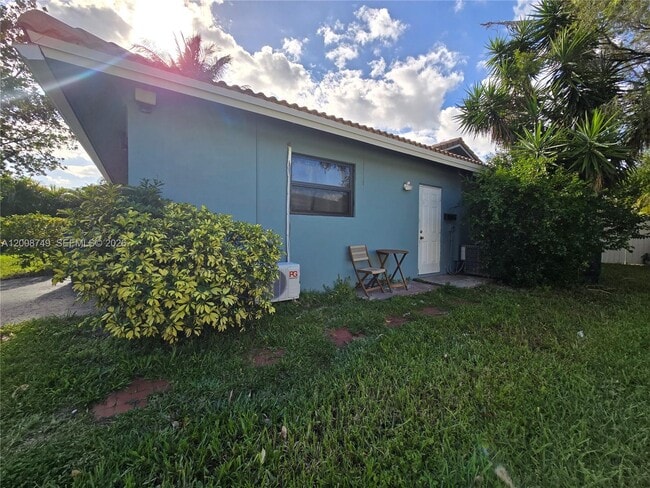 Building Photo - 11578 NW 39th Pl