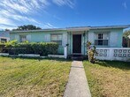 Primary Photo - 1290 NE 143rd St