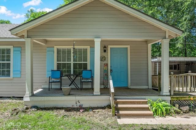 Building Photo - 113 Oak Ridge Dr