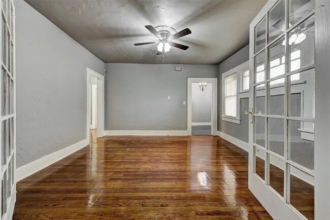 Building Photo - 2301 N Shartel Ave