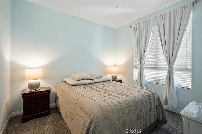 Building Photo - 2742 Cabrillo Ave