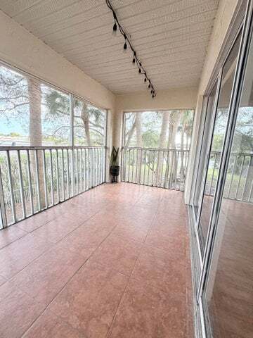 Foto del edificio - 13206 Glenmoor Dr