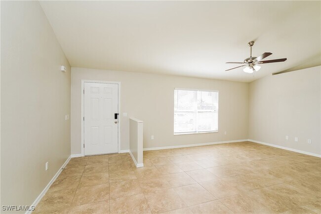 Foto del edificio - 820 SW 11th Ct