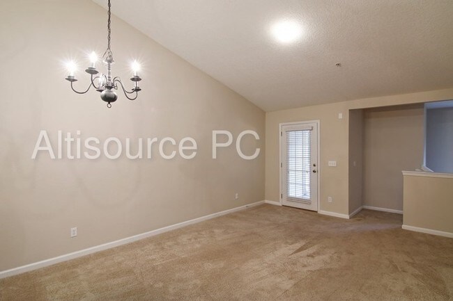 Foto del edificio - 575 Oakleaf Plantation Pky