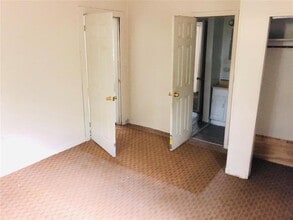 Building Photo - 336 Fulton St Building Photo - 336 Fulton St