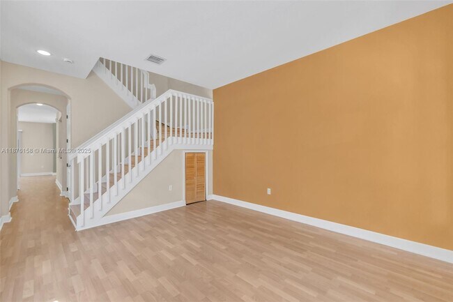 Foto del edificio - 8706 Blaze Ct