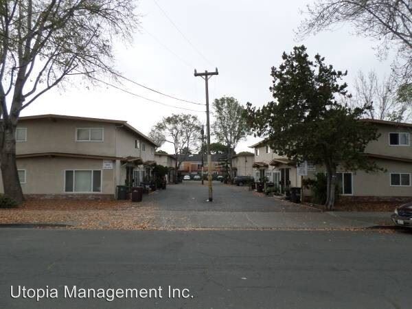 Primary Photo - 918-948 Schafer Rd
