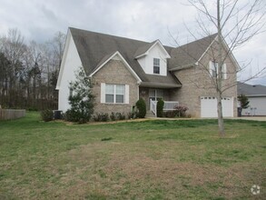 Building Photo - 587 Winding Bluff Way