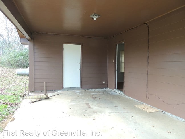 Building Photo - 3 br, 1.5 bath House - 505 Amanda Street
