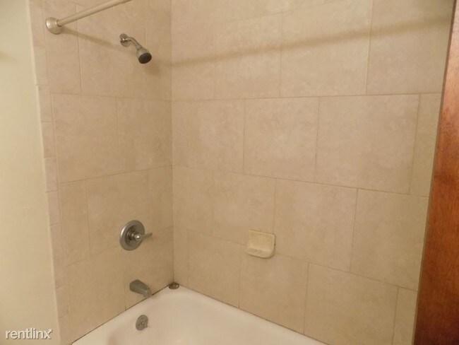 Building Photo - 3 br, 2 bath House - 14390 SW Wilson Dr