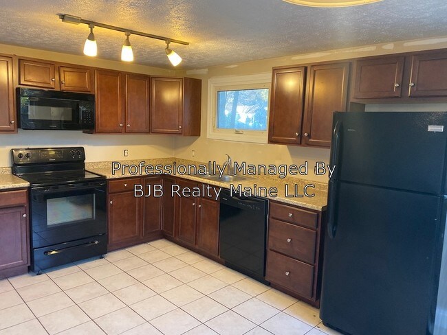 Foto del edificio - 1 Pettingill Rd