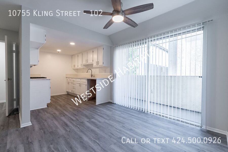 Primary Photo - 10755 Kling St