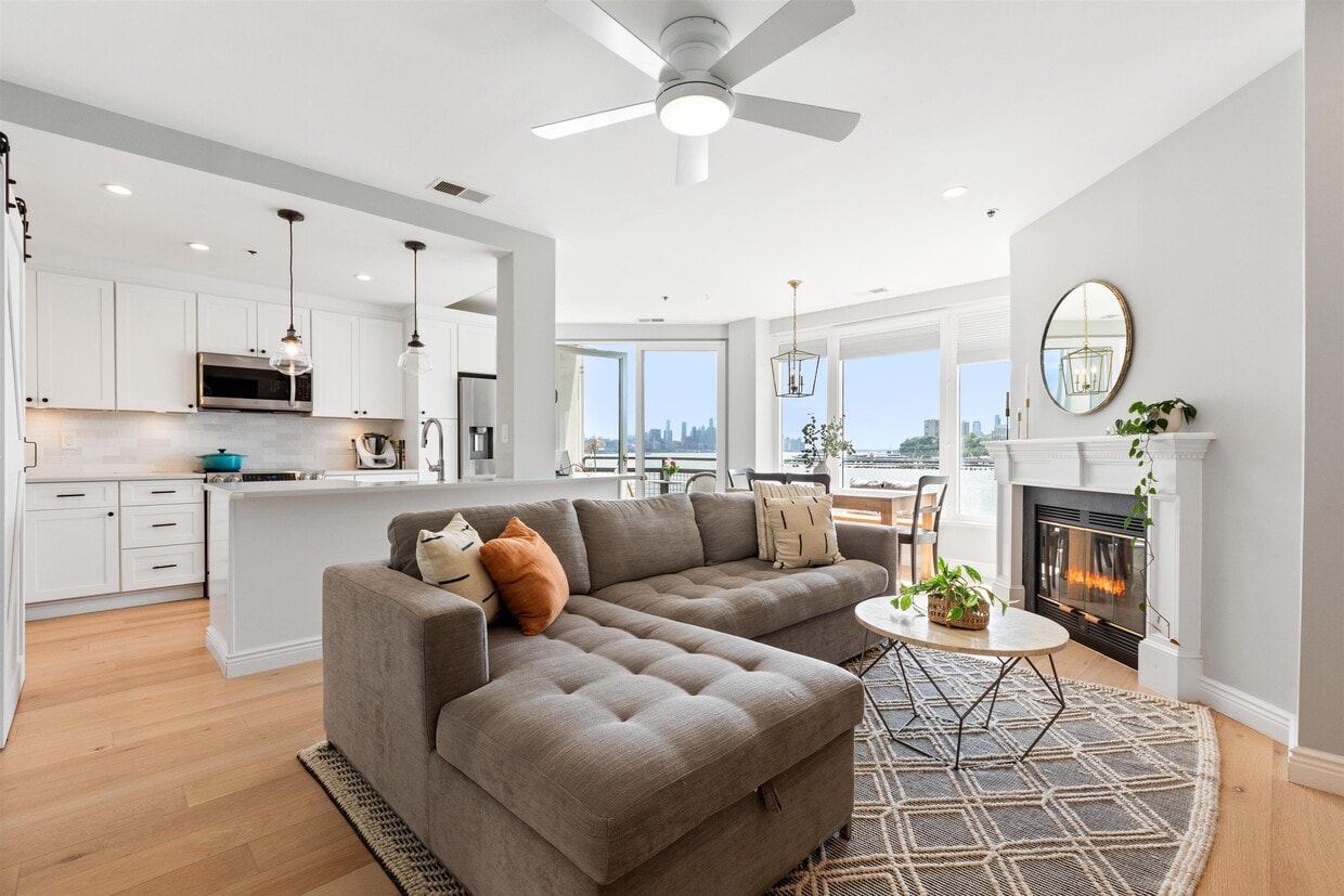 Foto principal - 600 Harbor Blvd