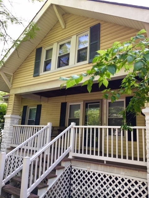 Building Photo - Ready Now! 4 Bedroom home in College Hill