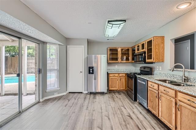Building Photo - 8316 Auburn Dr