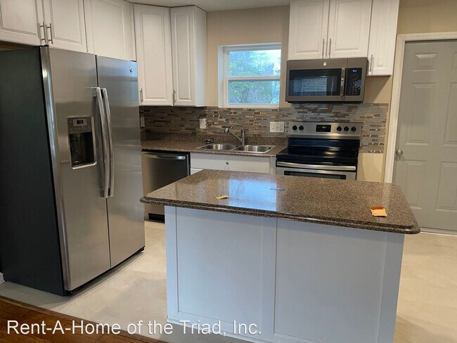 Foto del edificio - 3 br, 2 bath House - 3501 Lewiston Road