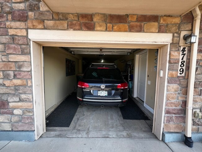 Garage - 4789 E 98th Pl