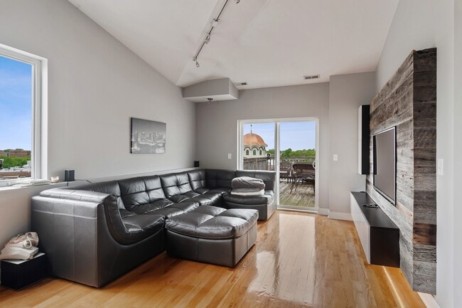 Foto del edificio - 2801 W Ardmore Ave