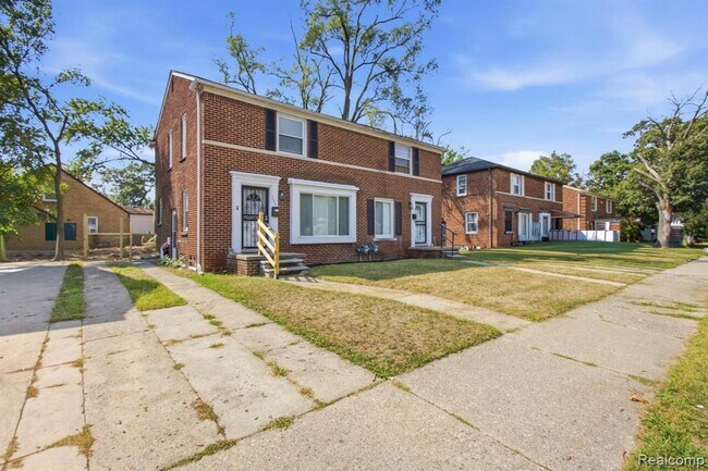 Foto del edificio - 10517 Curtis St