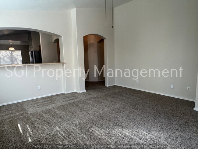 Building Photo - 3 Bedroom home in Buckeye ready for move in!