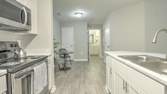 Building Photo - The Grays at Old Town