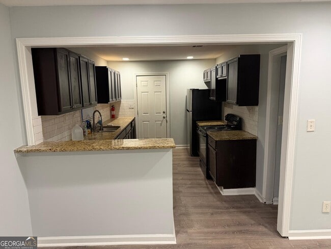 Foto del edificio - 3456 Thompson Dr NW