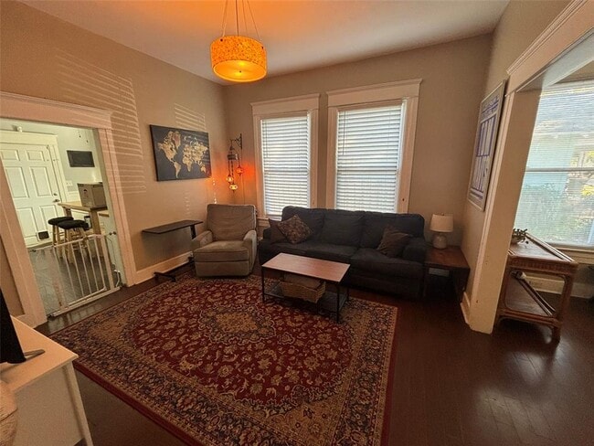 Building Photo - 107 W Wilder Ave