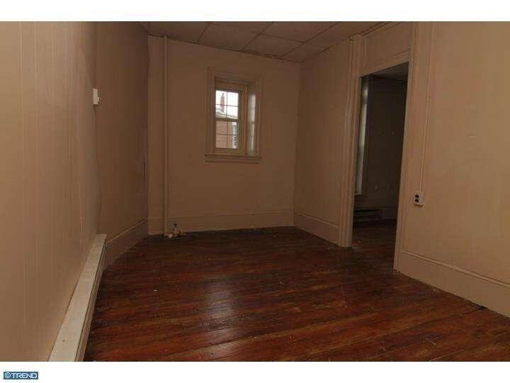 Habitación - 401 Main St