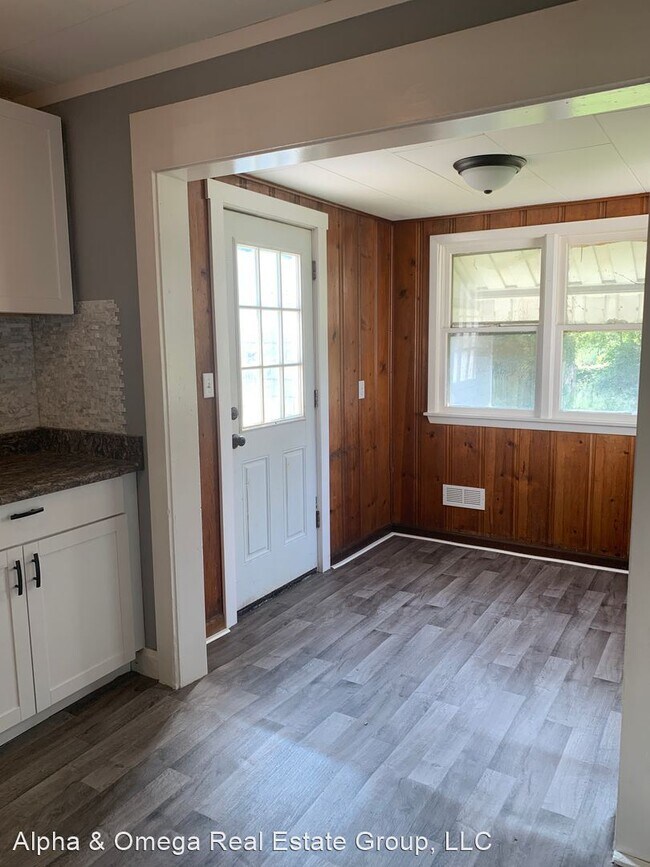 Building Photo - 2 br, 1 bath House - 243 Rae Ave. Richland