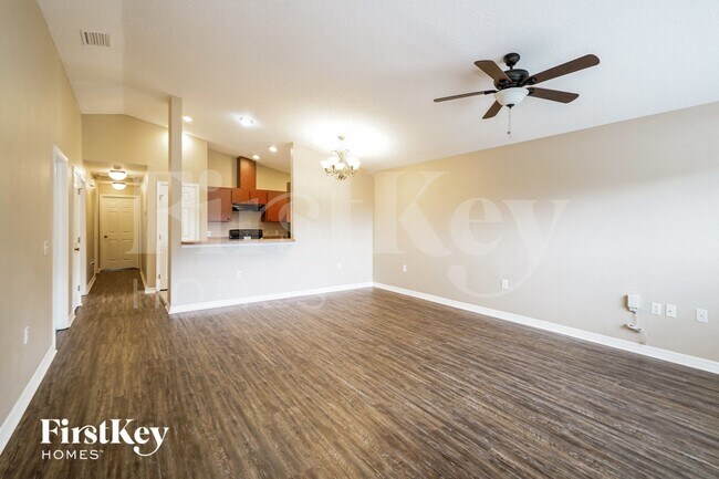 Foto del edificio - 1104 Old Mossy Ct