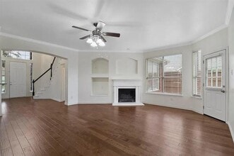 Building Photo - 1525 Dimmit Dr