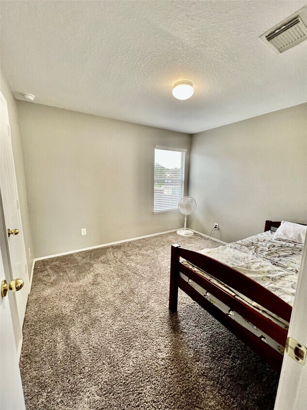 Foto del edificio - 9610 Serenata Ct