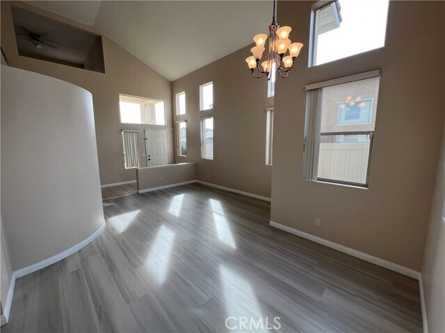 Building Photo - 31264 Nice Ave