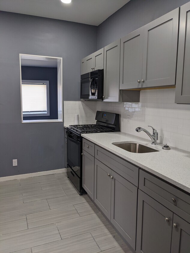 Foto principal - 3081 Memphis St