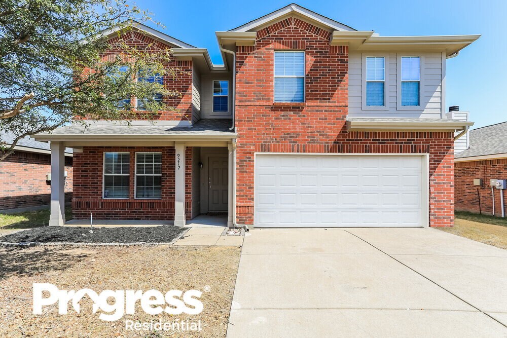9212 Monument Ct, Fort Worth, TX 76244 House Rental in Fort Worth, TX