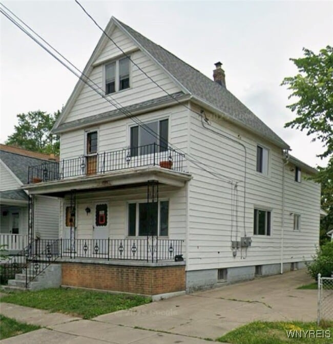Building Photo - 111 Peter St