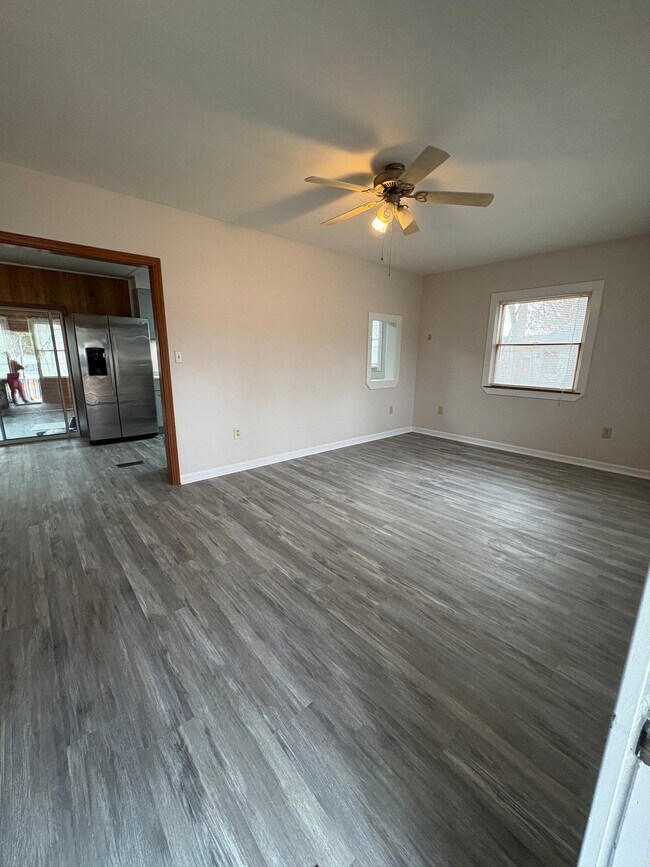 Foto del edificio - 32030 Steel Dr