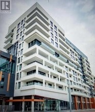 Building Photo - 8 Rouge Valley Dr W