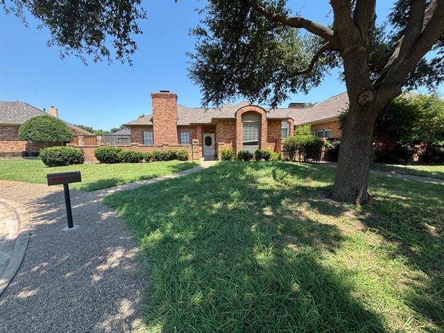 Foto del edificio - 4105 Brooktree Ln