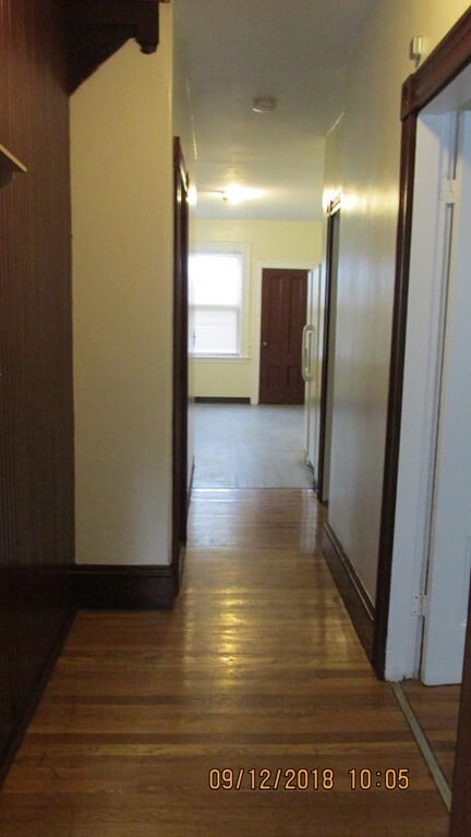 Foto del edificio - 19 Rockwell St