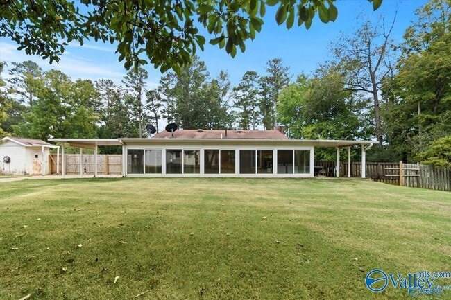 Building Photo - 8565 Curtis Rd